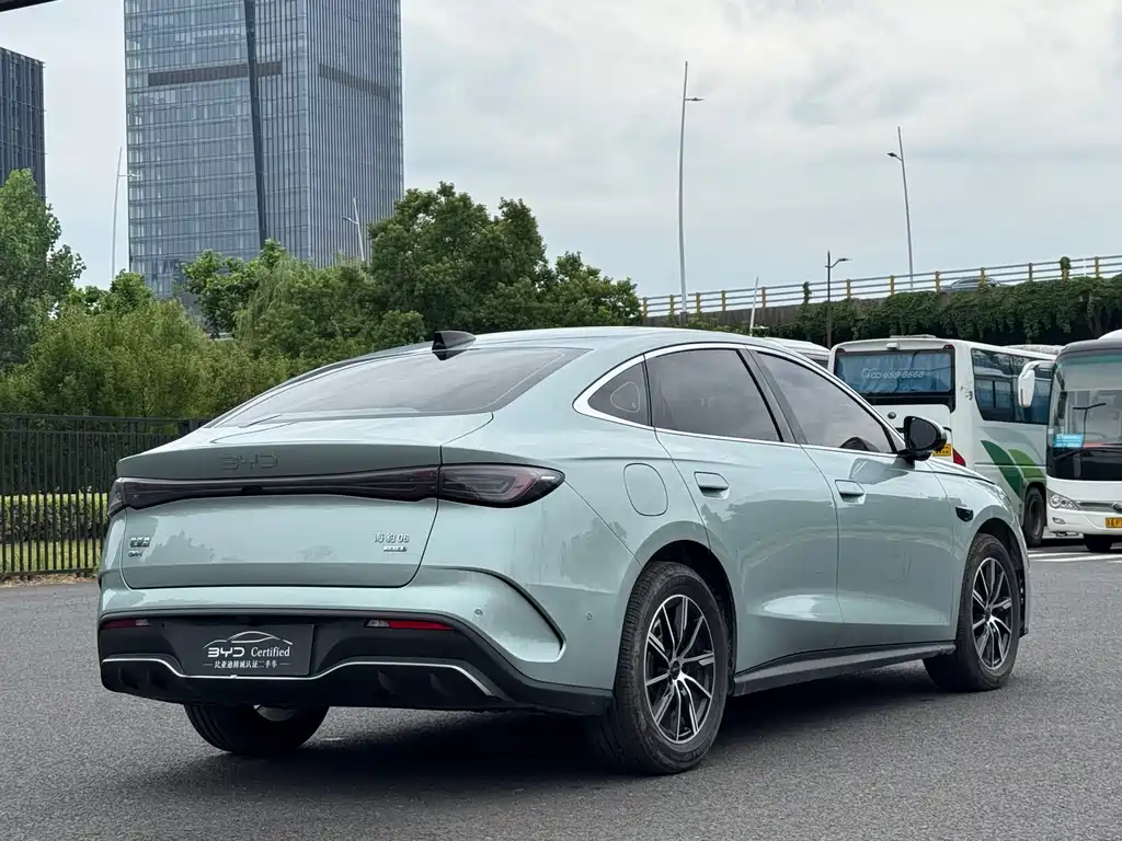 BYD Seal 06 2025 — фото 12
