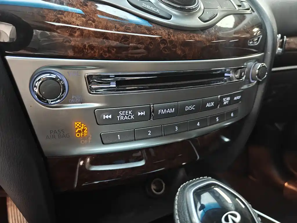 Infiniti QX60 2018 — фото 13