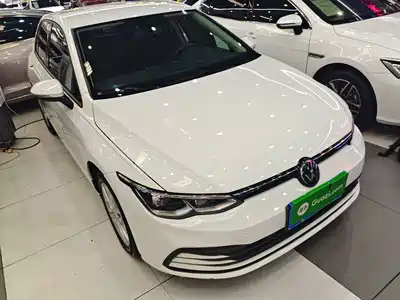 Volkswagen Golf 2023
