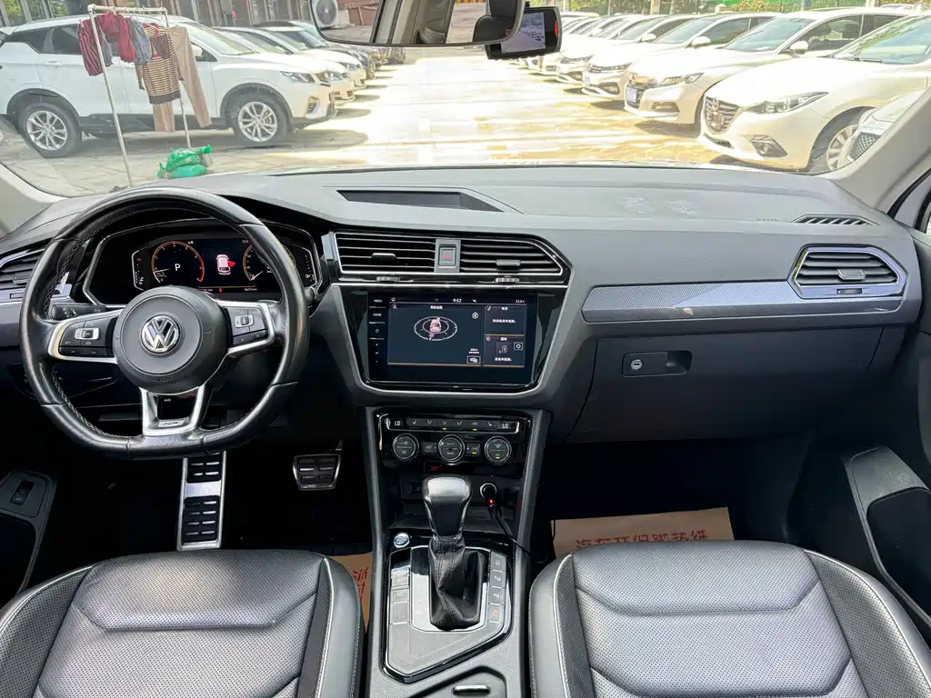 Volkswagen Tiguan L 2019 — фото 7