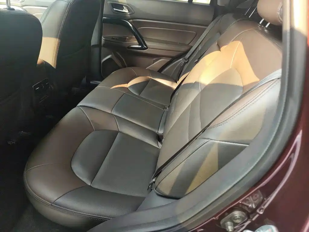 GAC Motor Trumpchi GS4 2017 — фото 13