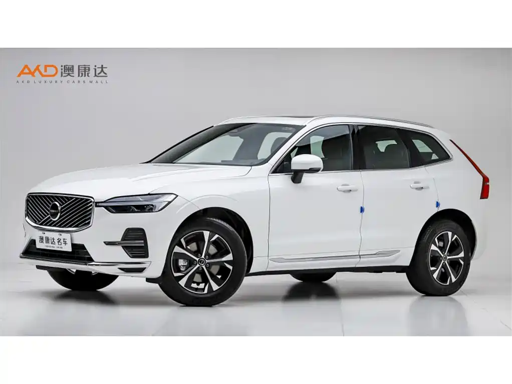Volvo XC60 2025 — фото 1