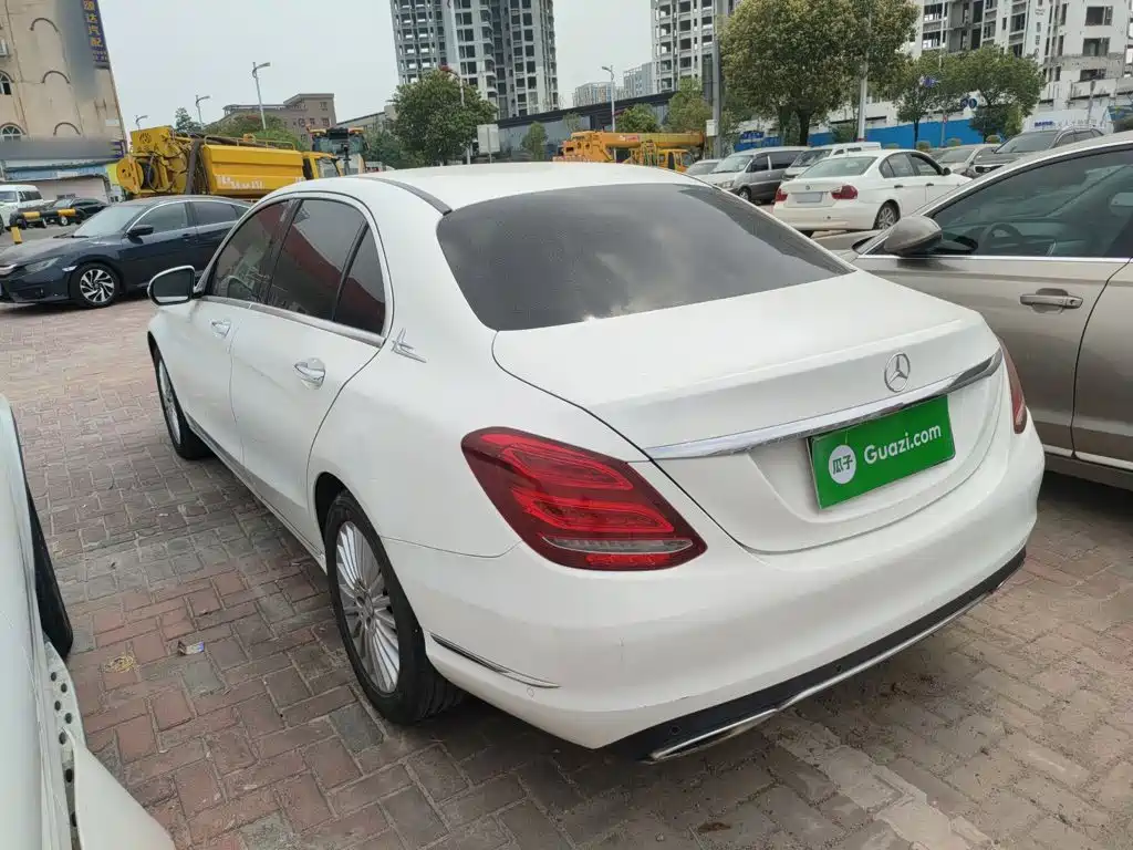 Mercedes-Benz C-Class 2017