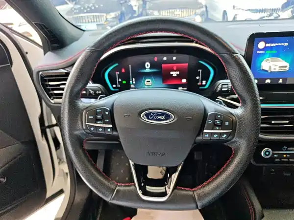 Ford Focus 2022