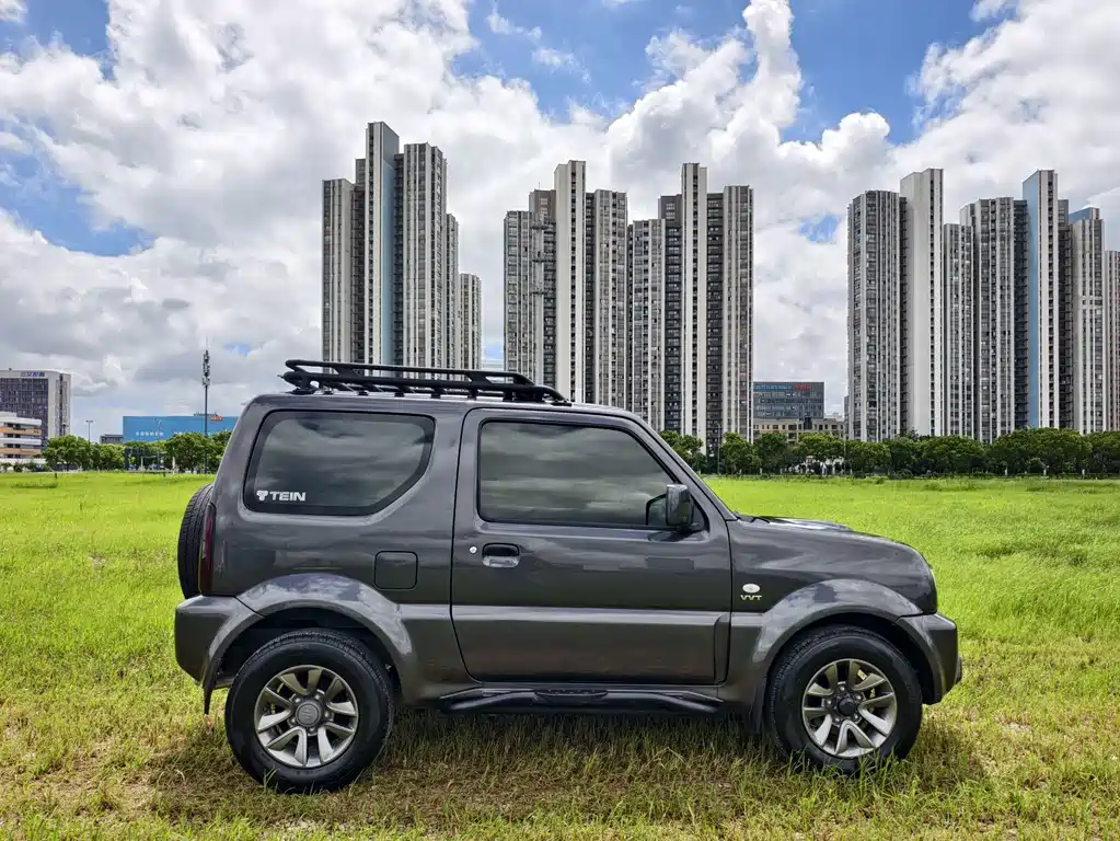 Suzuki Jimny 2016 — фото 7
