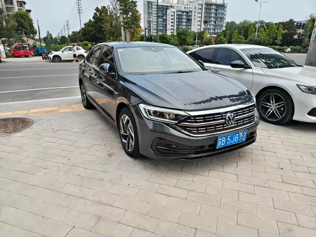 Volkswagen Sagitar 2024