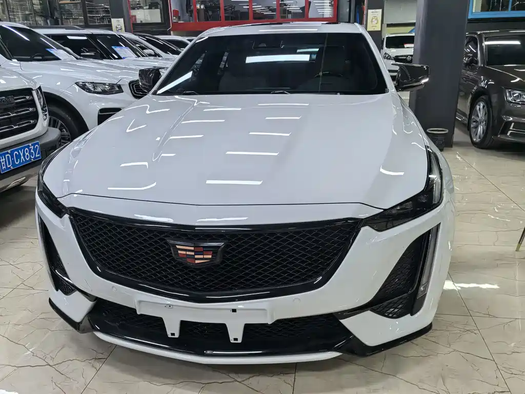 Cadillac CT5 2020 — фото 2