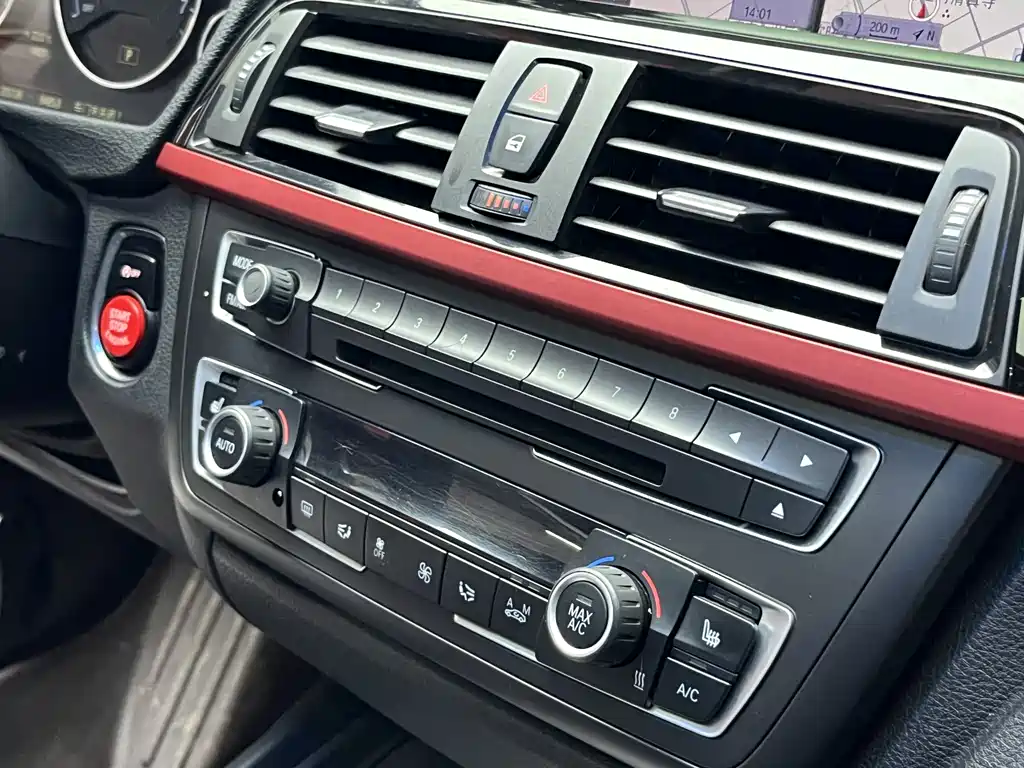BMW 3 Series 2013 — фото 24