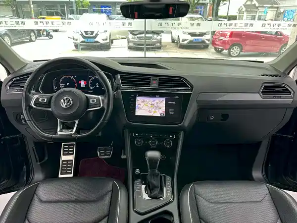 Volkswagen Tiguan L 2019