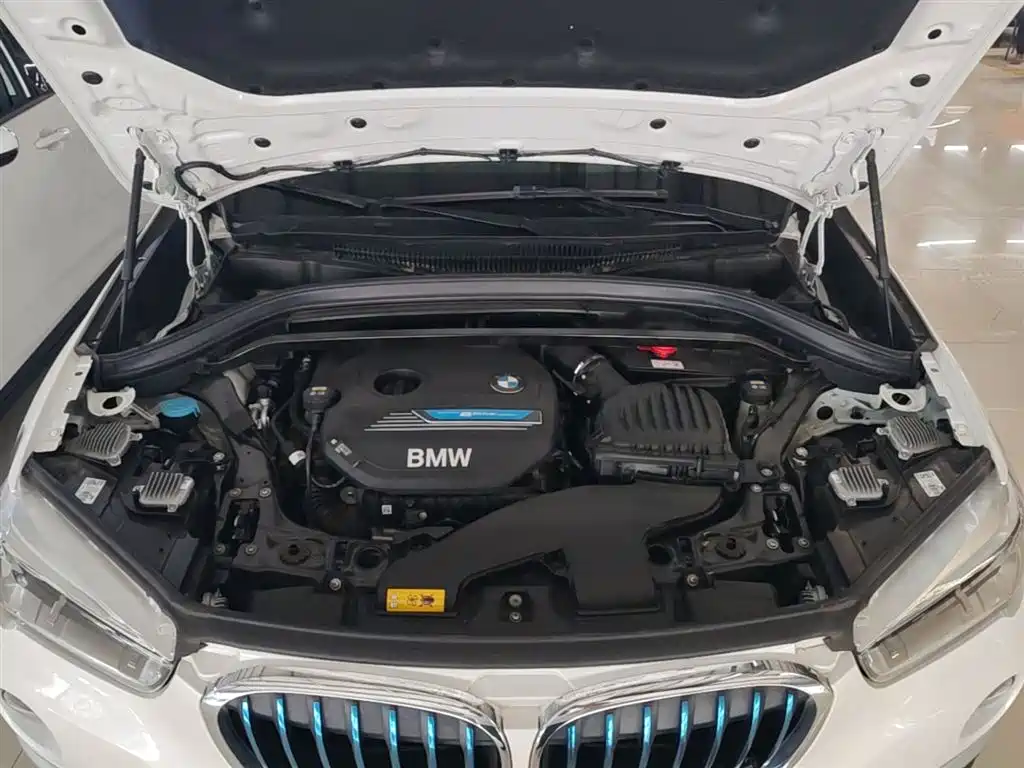 BMW X1 New Energy 2020 — фото 20