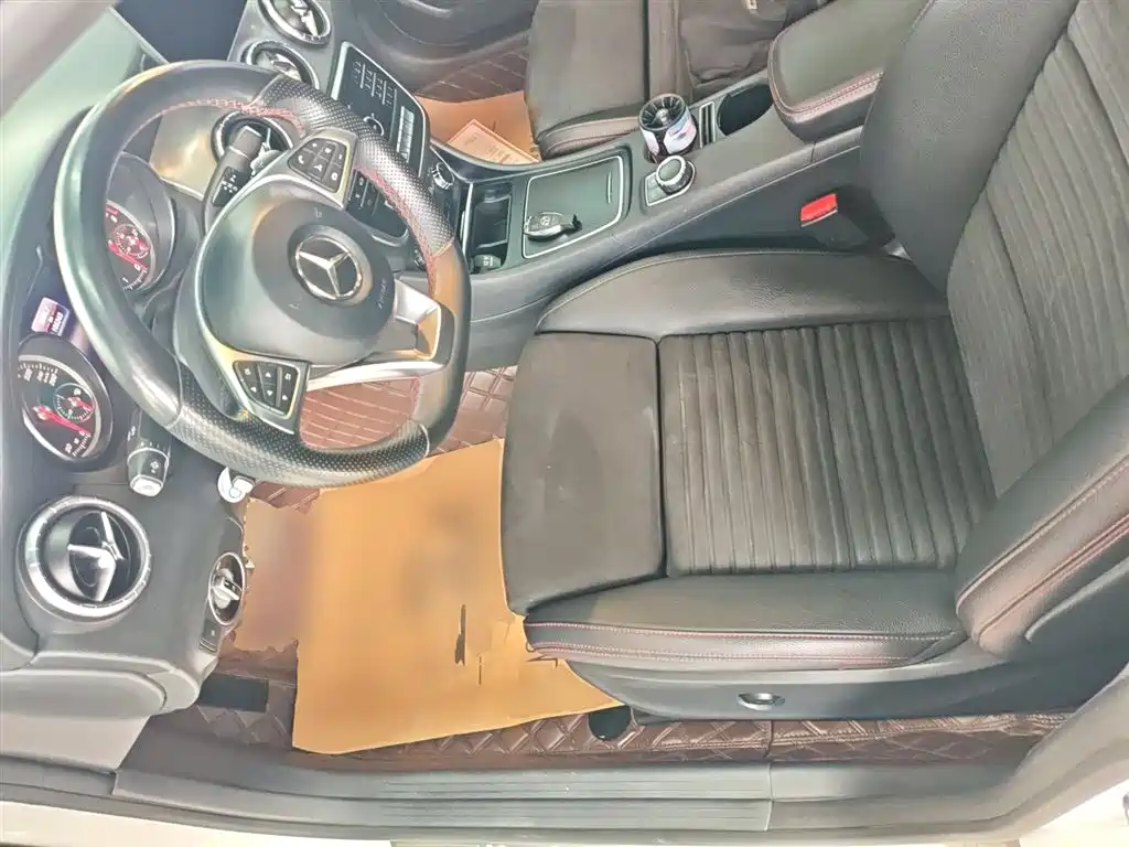 Mercedes-Benz CLA 2019 — фото 16