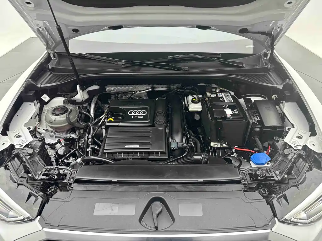 Audi Q3 2022 — фото 19