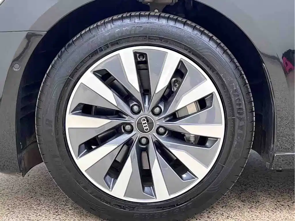Audi A6L 2024