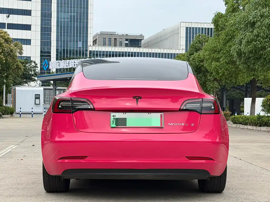 Tesla Model 3 2022 — фото 8