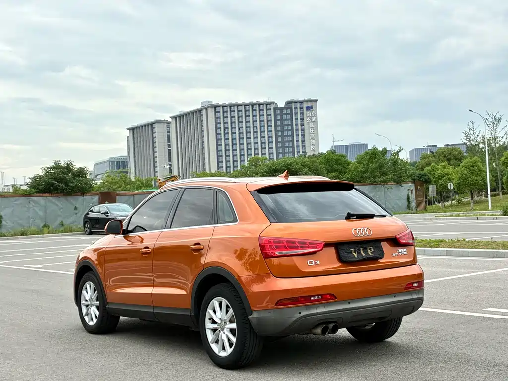 Audi Q3 2015 — фото 6
