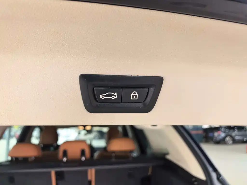 BMW X3 2018 — фото 19