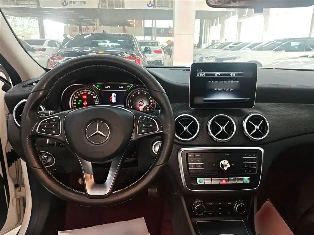Mercedes-Benz GLA 2018 — фото 6