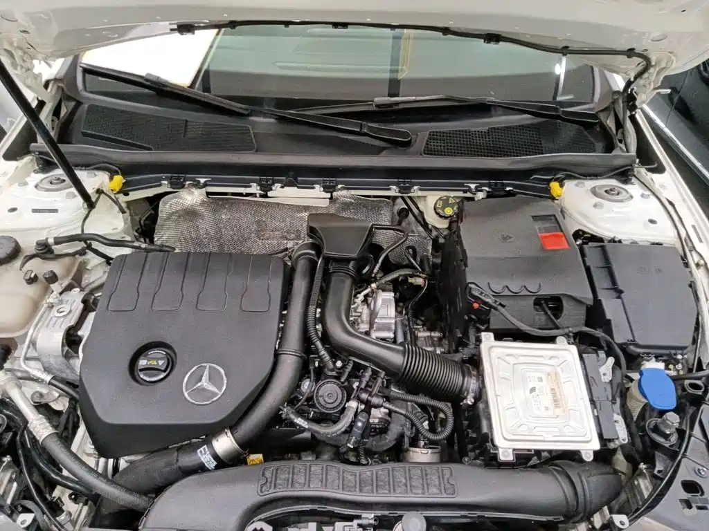 Mercedes-Benz A-Class 2021 — фото 16