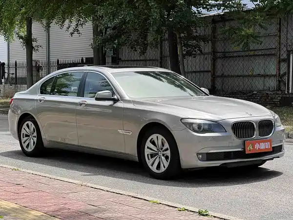 BMW 7 Series 2011