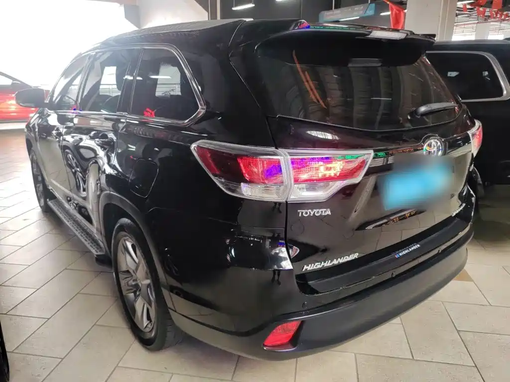 Toyota Highlander 2016 — фото 23