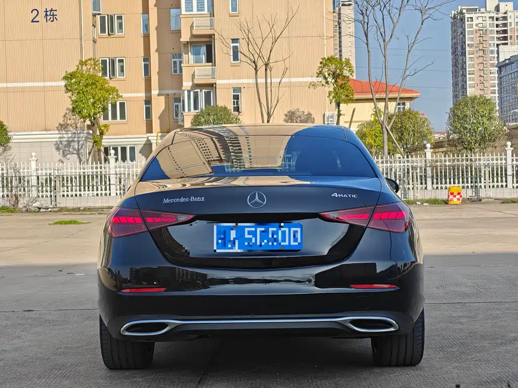 Mercedes-Benz C-Class 2022 — фото 3