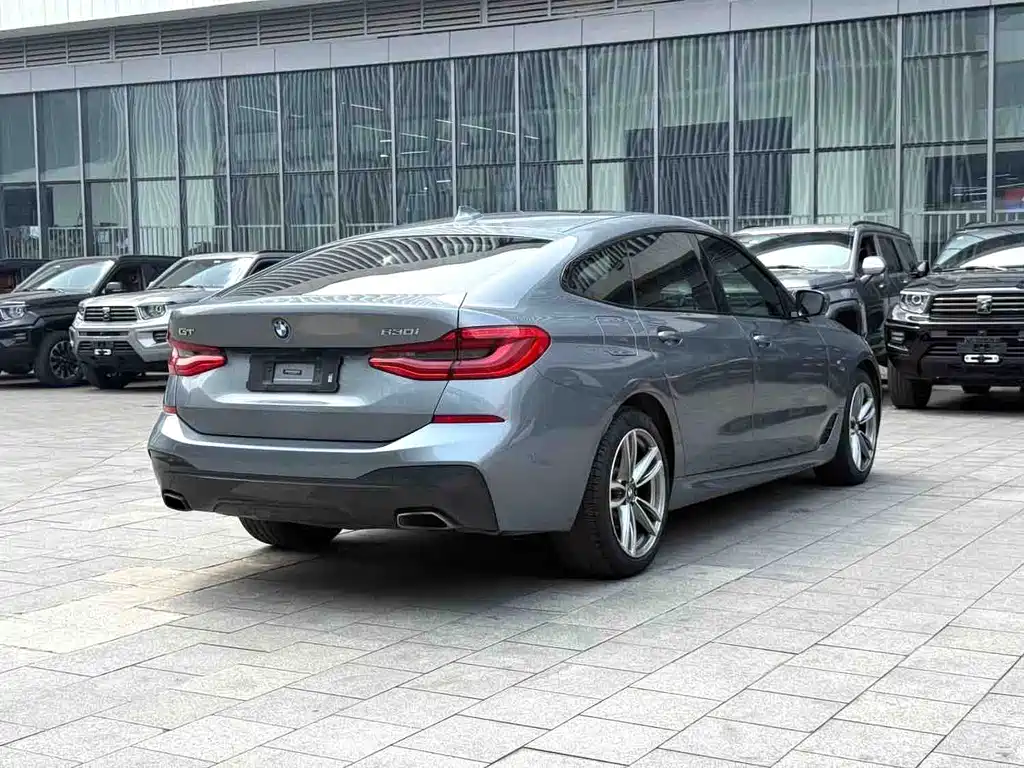 BMW 6 Series GT 2019 — фото 9