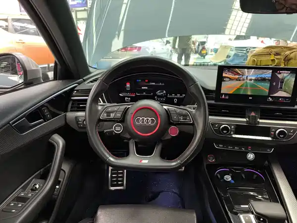 Audi A4L 2022