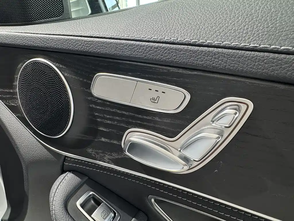 Mercedes-Benz C-Class 2018 — фото 11