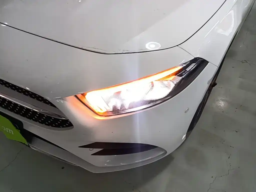 Mercedes-Benz A-Class 2022 — фото 15