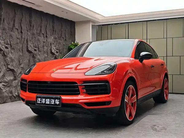Porsche Cayenne 2021