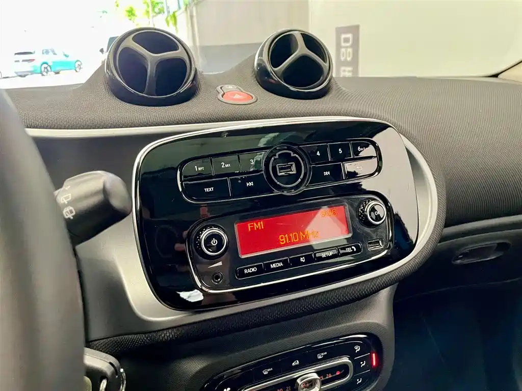 smart Forfour 2016 — фото 11