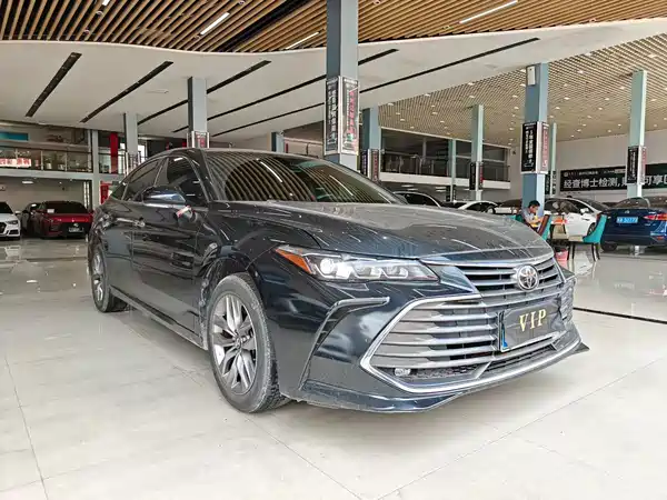 Toyota Avalon 2022