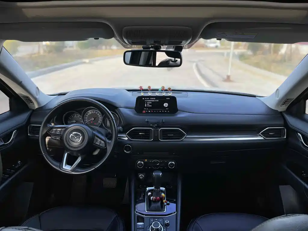 Mazda CX-5 2018 — фото 10