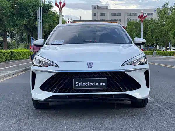 Roewe i5 2025