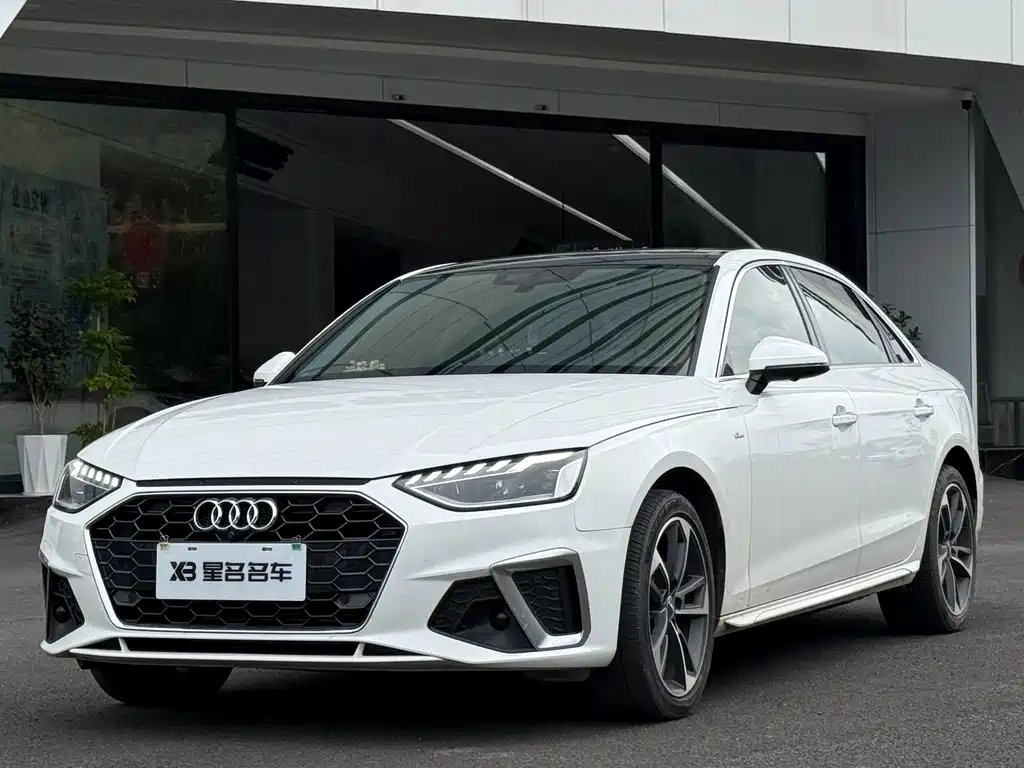 Audi A4L 2021 — фото 13