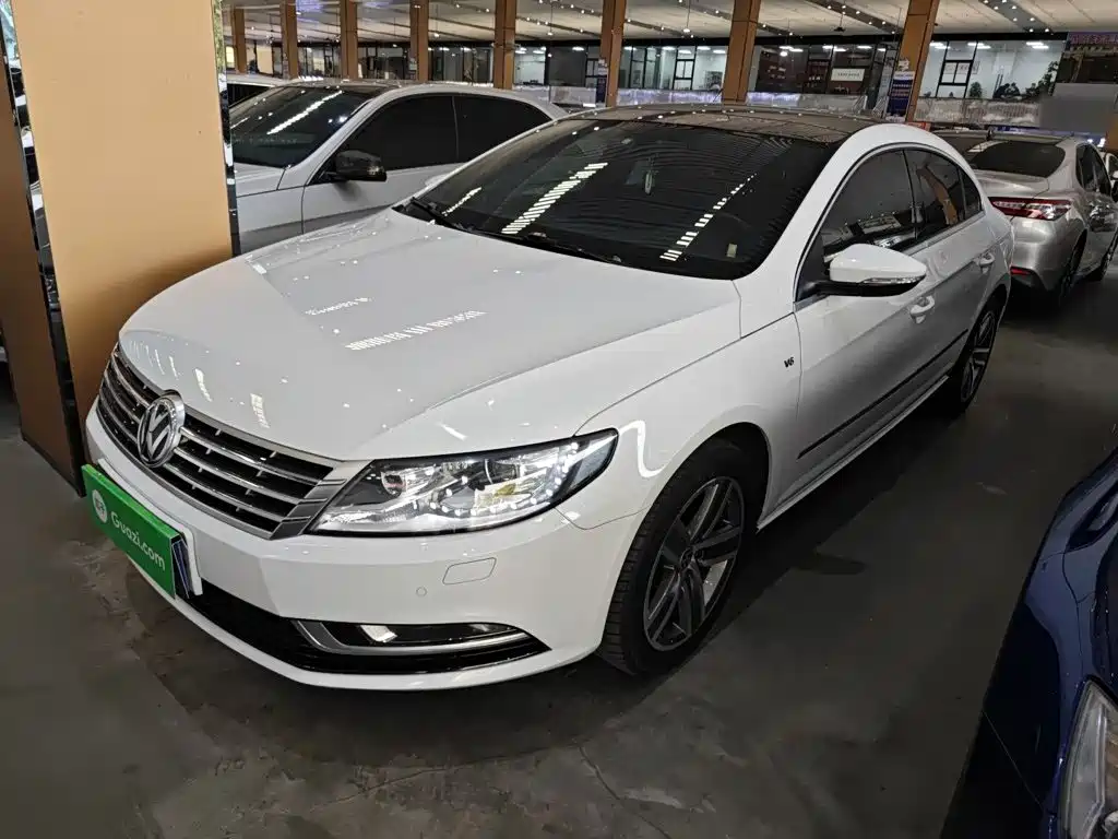 Volkswagen CC 2017 — фото 1