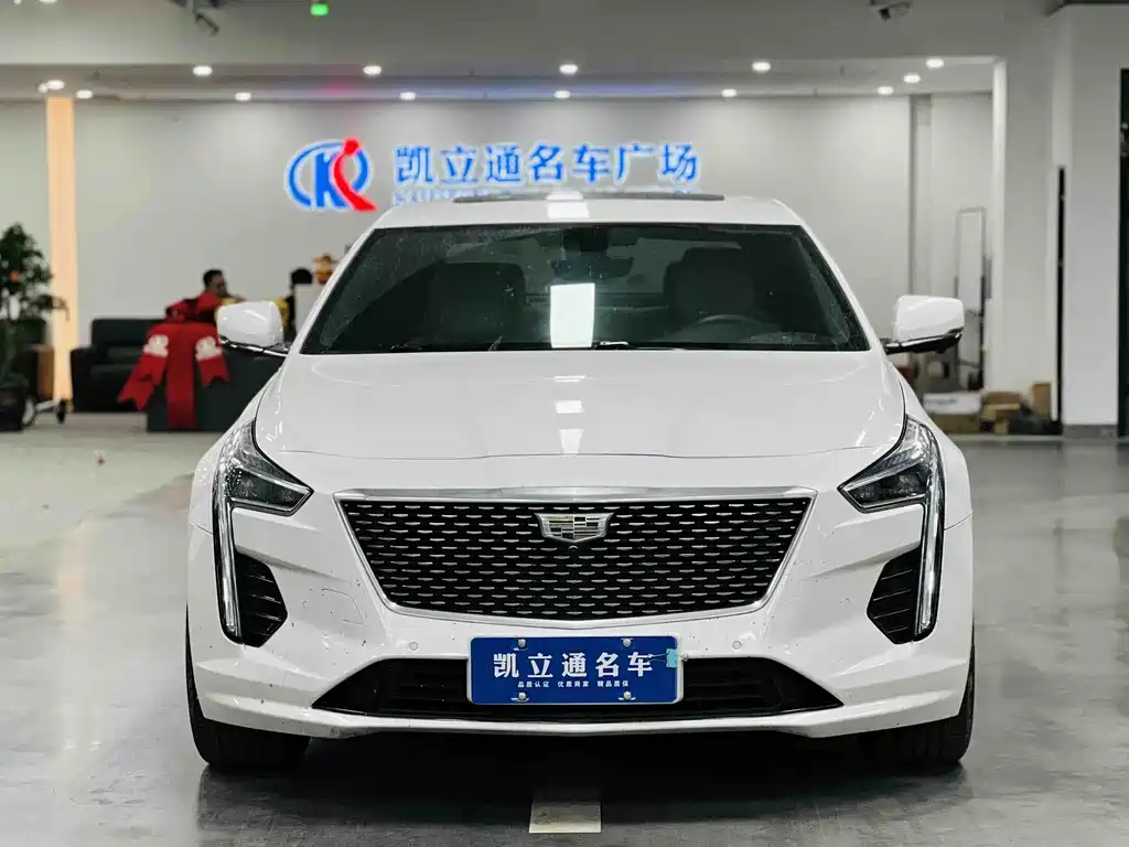 Cadillac CT6 2020 — фото 2