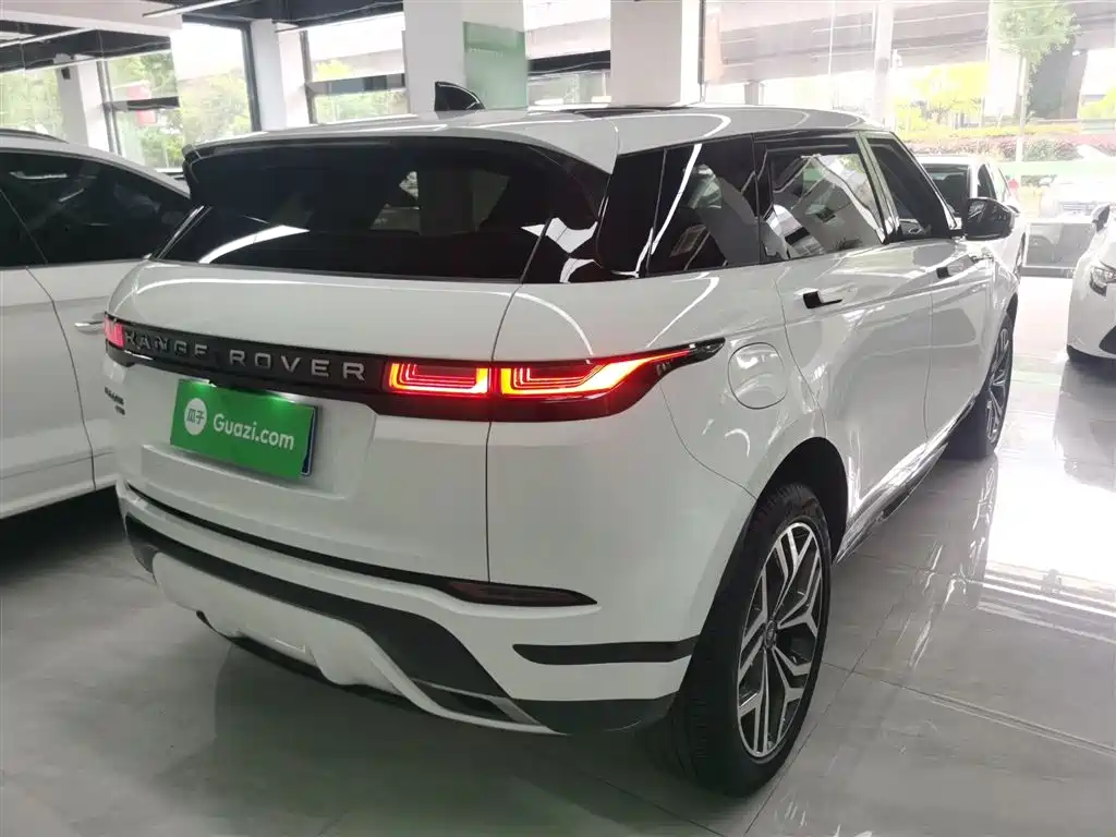 Land Rover Evoque 2022 — фото 5