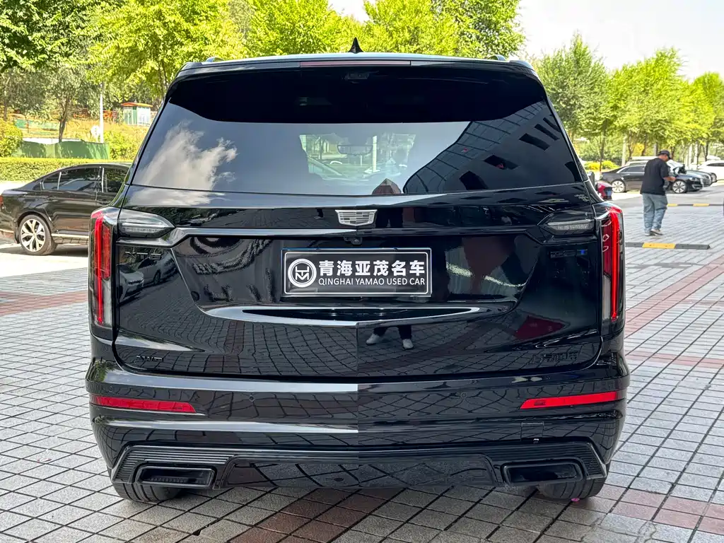 Cadillac XT6 2025 — фото 11