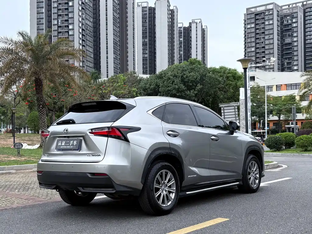 Lexus NX 2015 — фото 6