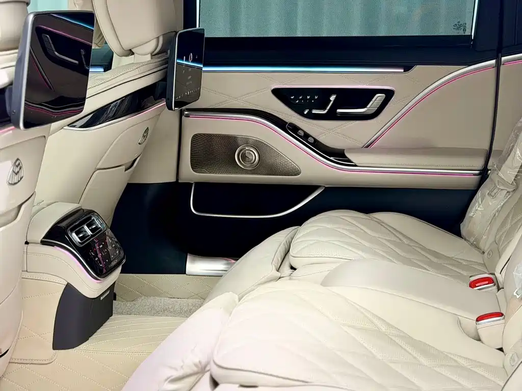 Mercedes-Benz Maybach S-Class 2026 — фото 13