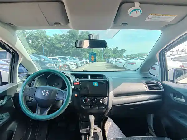 Honda Fit 2015