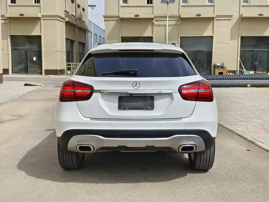 Mercedes-Benz GLA 2018 — фото 8