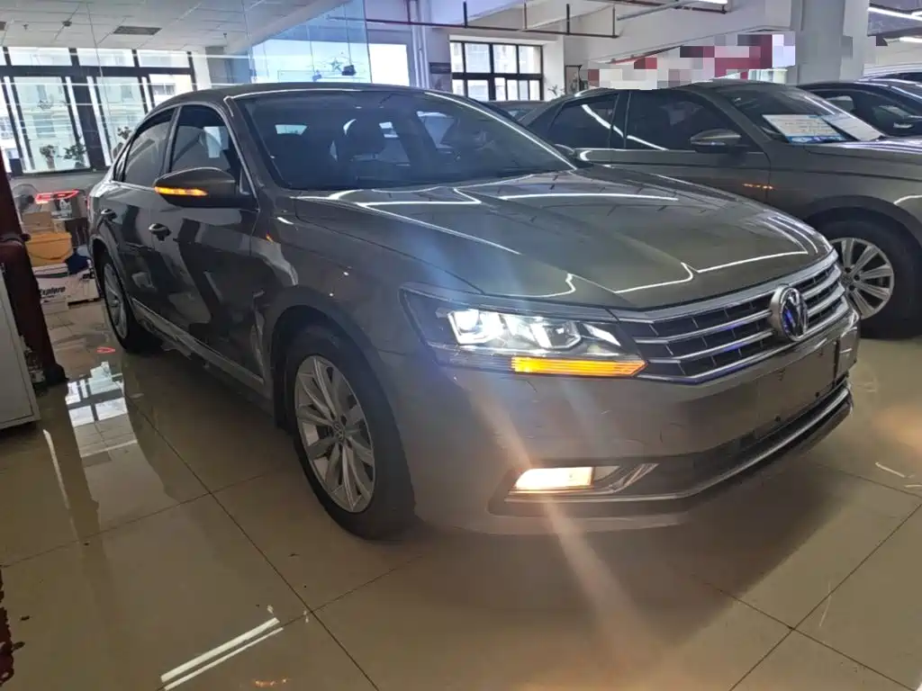 Volkswagen Passat 2016 — фото 4