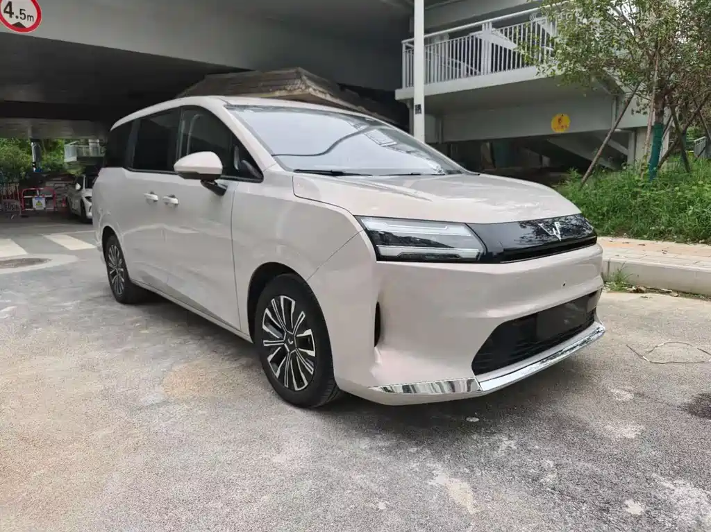 Wuling Starlight 730 EV 2026 — фото 4