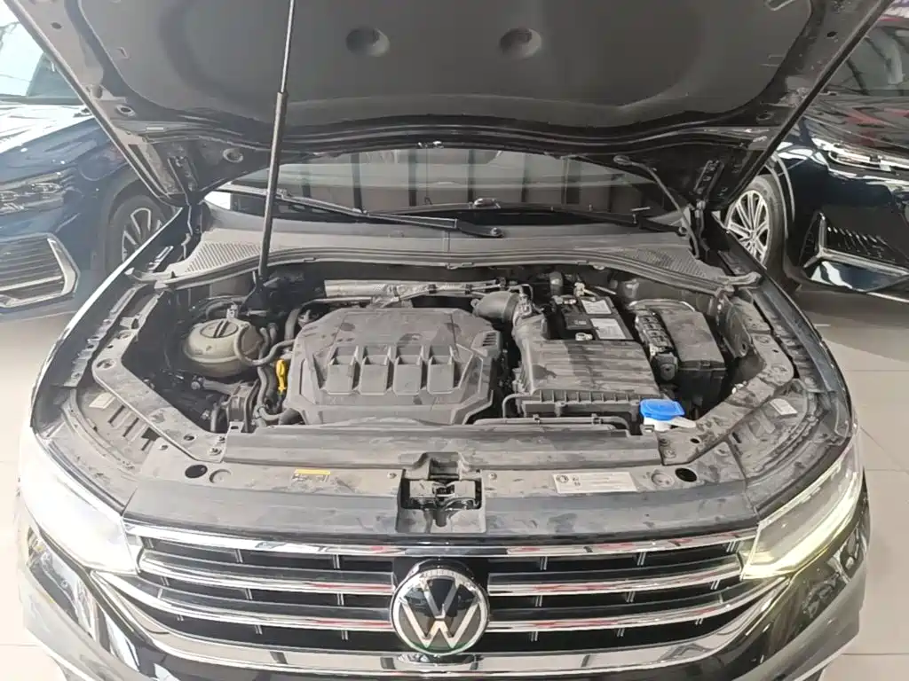 Volkswagen Tiguan L 2022 — фото 20