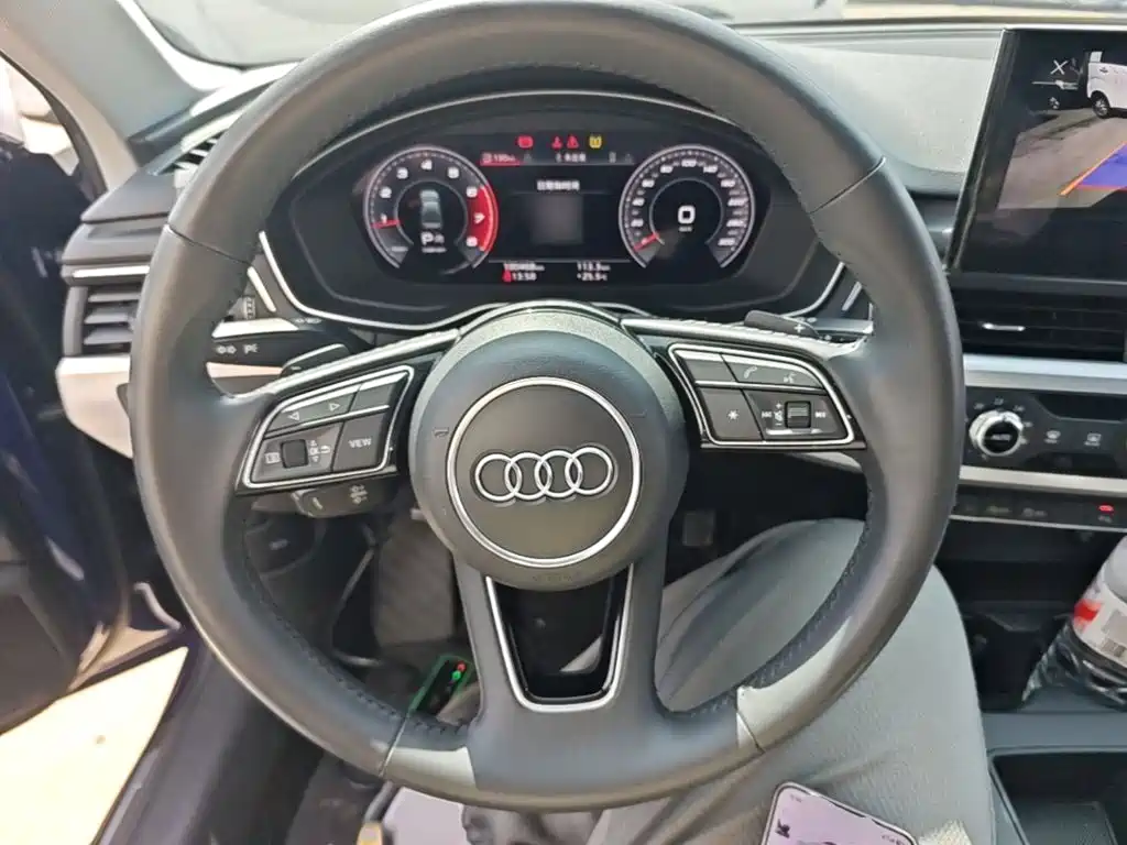 Audi A4L 2020 — фото 11