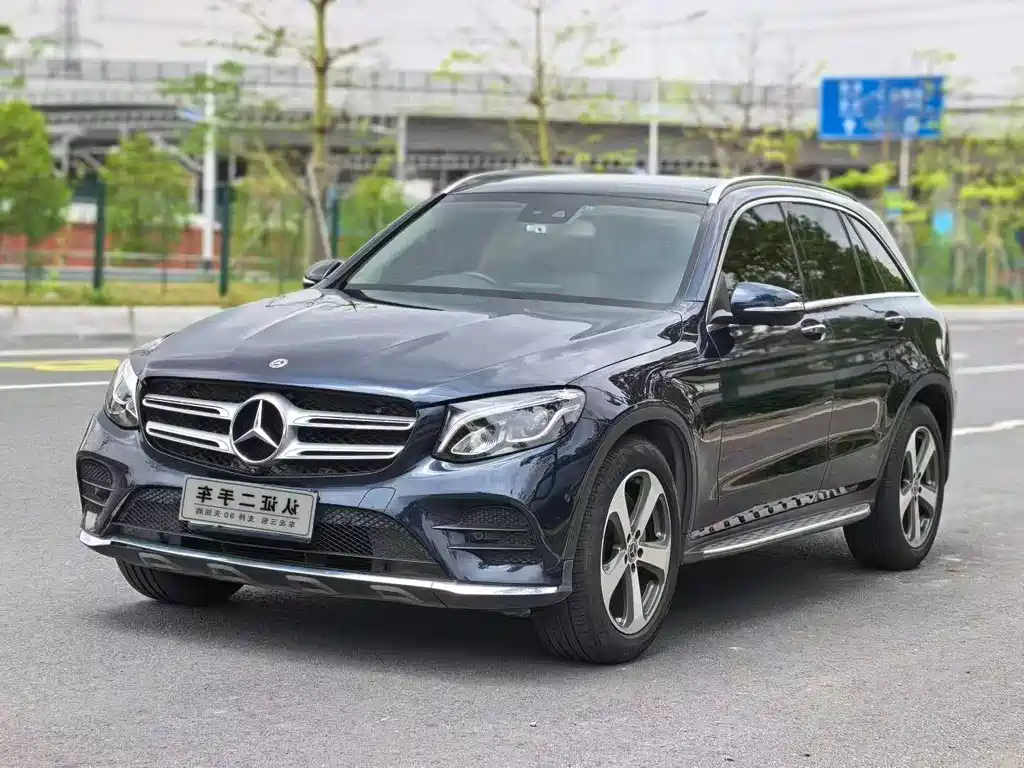Mercedes-Benz GLC 2017 — фото 1