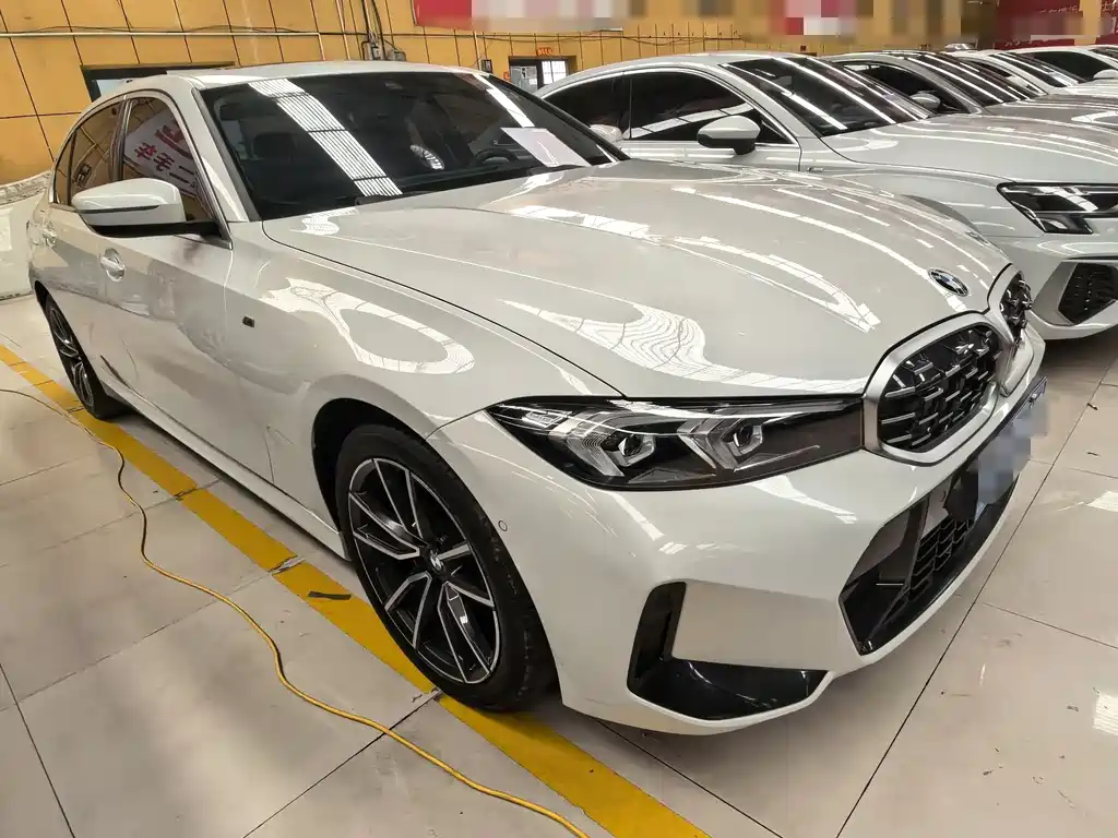 BMW 3 Series 2024