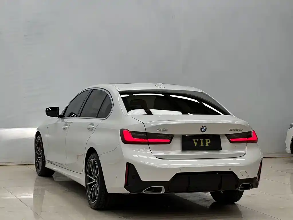 BMW 3 Series 2024